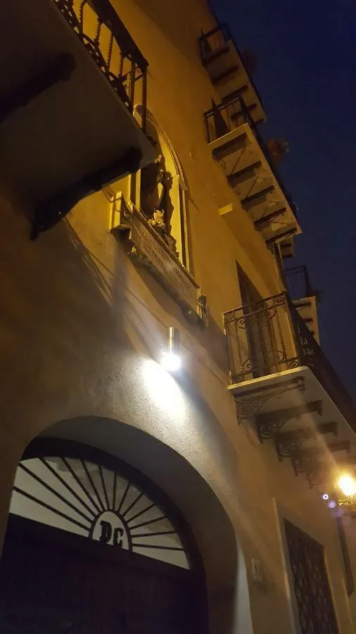 Apartmán Palazzo De Castro Dimora Di Charme Palermo 0*,